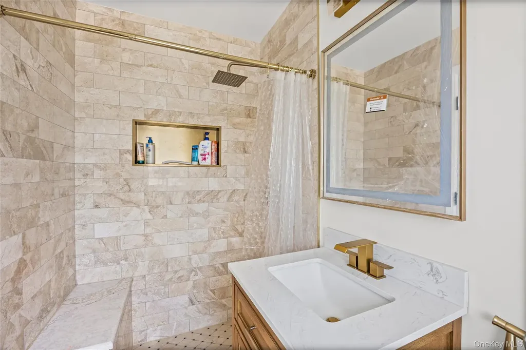 9 Weaver Lane Dix Hills NY 11746