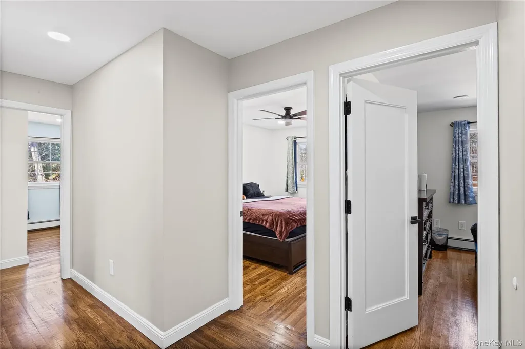 9 Weaver Lane Dix Hills NY 11746