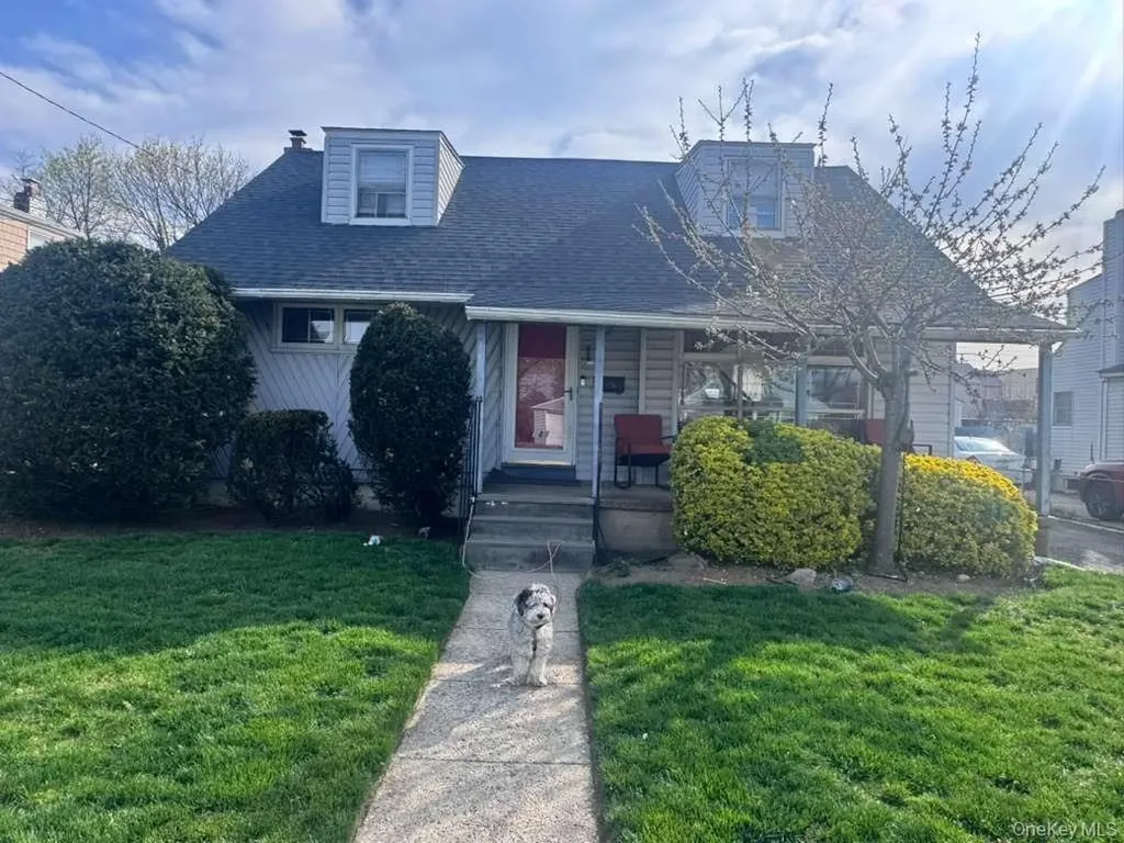 289 Caryl Drive Lawrence NY 11559