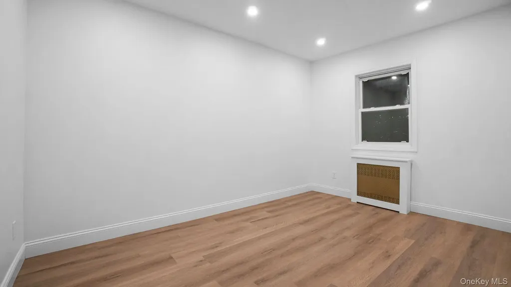 3031 Edson Avenue Bronx NY 10469