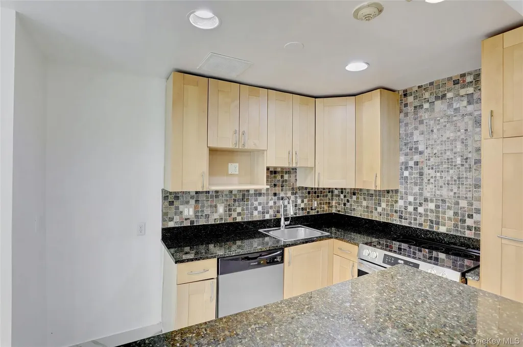 7 Secora Road Monsey NY 10952