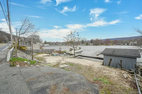 649 Jersey Avenue Greenwood Lake NY 10925