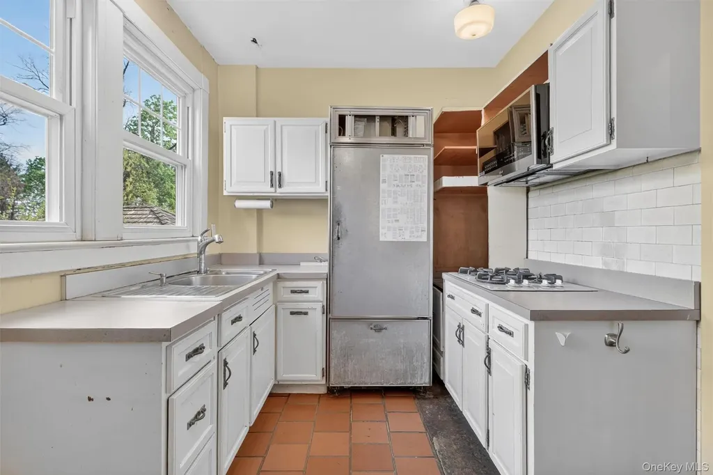 34 Winnebago Road Yonkers NY 10710