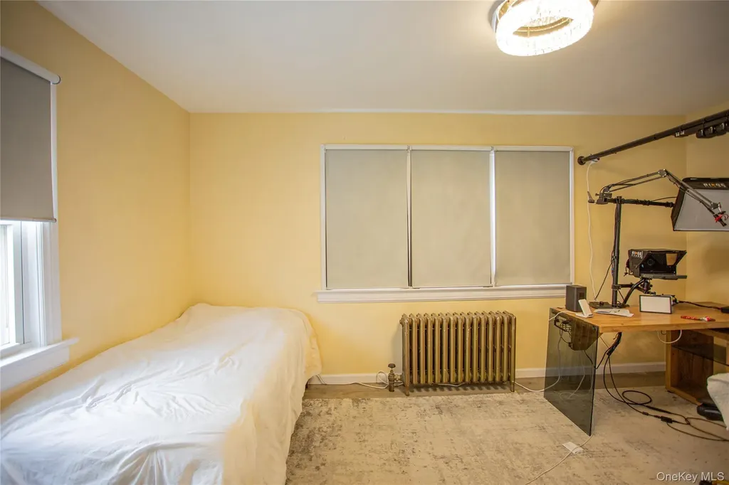 363 Hewlett Parkway Hewlett NY 11557