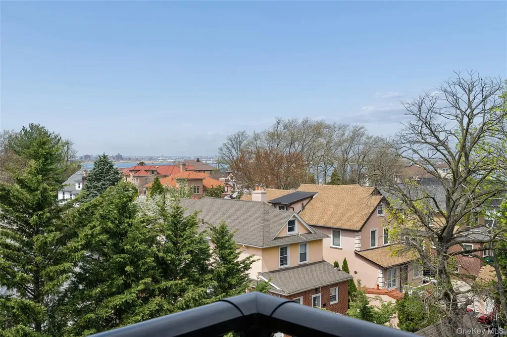 162-01 Powells Cove Boulevard Beechhurst NY 11357