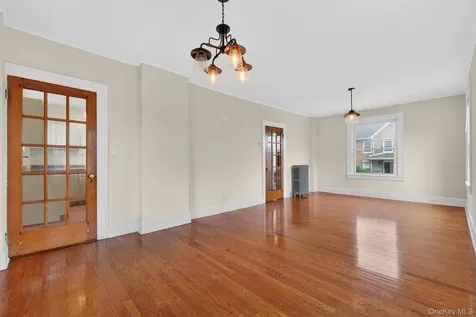 371-373 Verplanck Avenue Beacon NY 12508