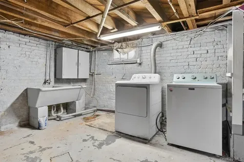 371-373 Verplanck Avenue Beacon NY 12508