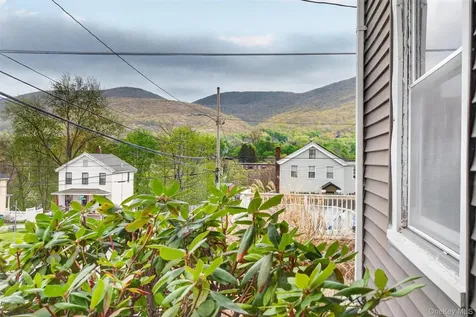 371-373 Verplanck Avenue Beacon NY 12508