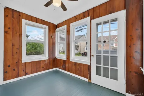 371-373 Verplanck Avenue Beacon NY 12508