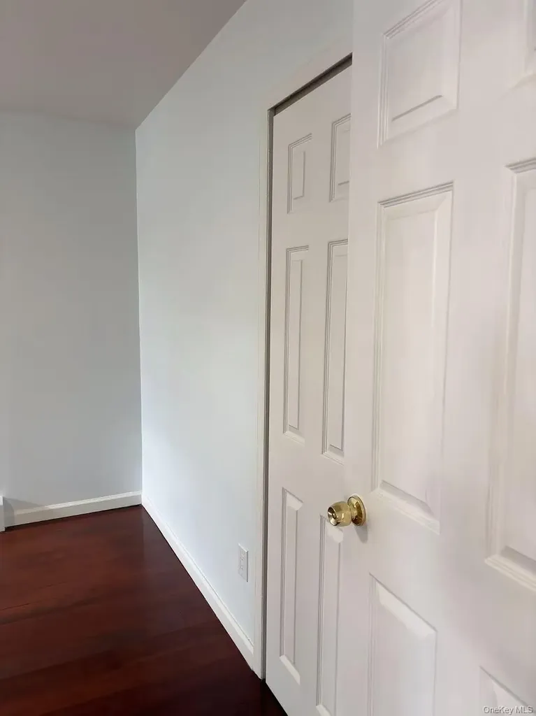 567 Langley Avenue West Hempstead NY 11552