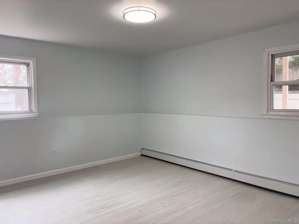 567 Langley Avenue West Hempstead NY 11552