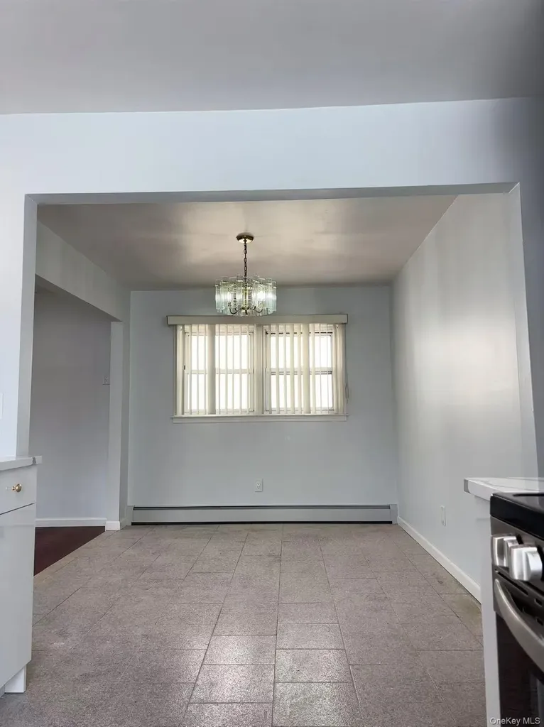567 Langley Avenue West Hempstead NY 11552