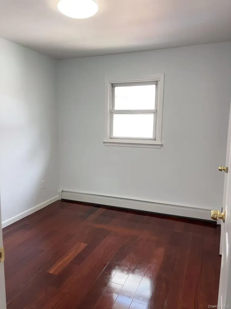 567 Langley Avenue West Hempstead NY 11552