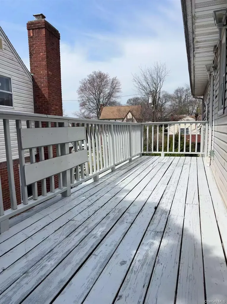 567 Langley Avenue West Hempstead NY 11552