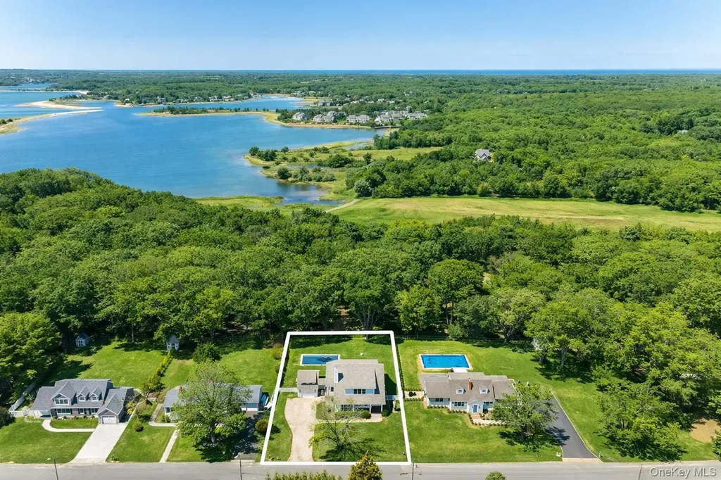 700 Gin Lane Southold NY 11971
