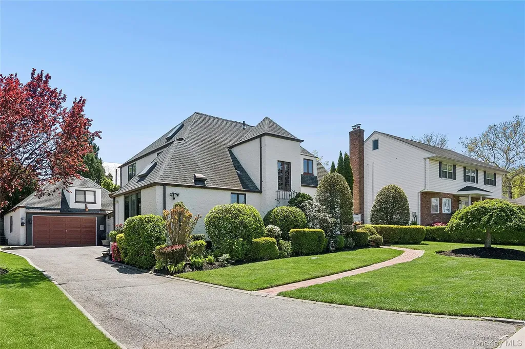 21420 26th Avenue Bayside NY 11360