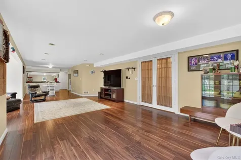75 Kensington Lane Yorktown Heights NY 10598