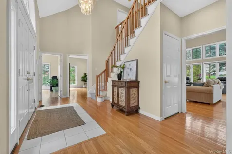 75 Kensington Lane Yorktown Heights NY 10598