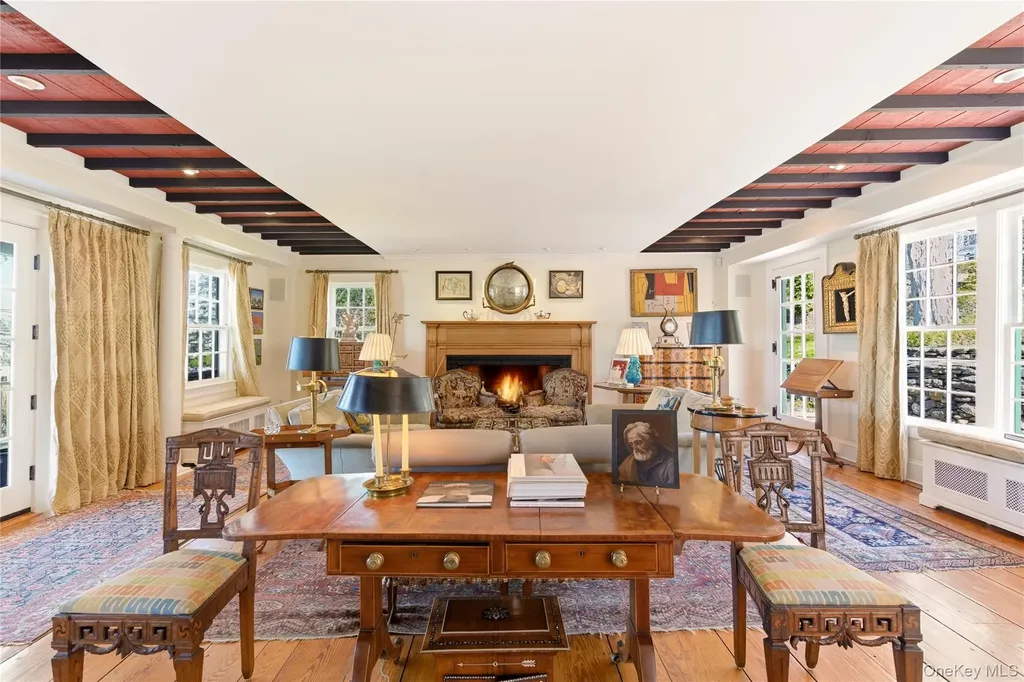 80 Shore Road Cold Spring Harbor NY 11724