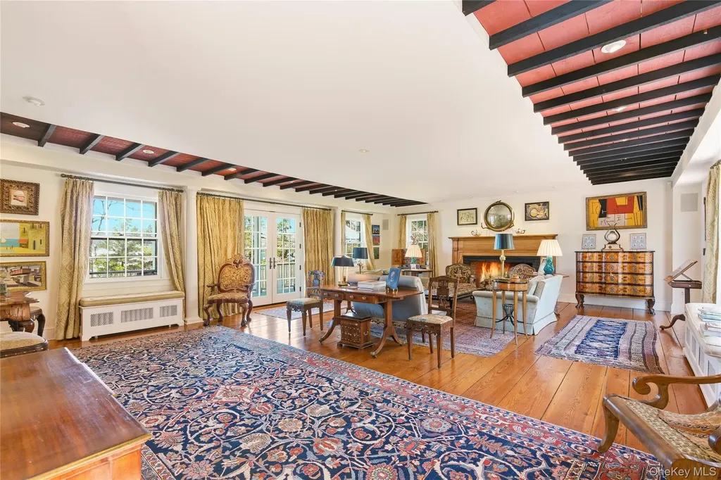80 Shore Road Cold Spring Harbor NY 11724