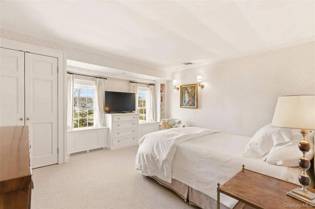 80 Shore Road Cold Spring Harbor NY 11724