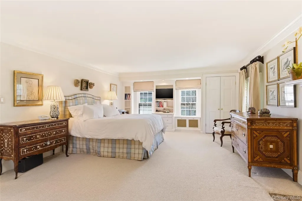 80 Shore Road Cold Spring Harbor NY 11724