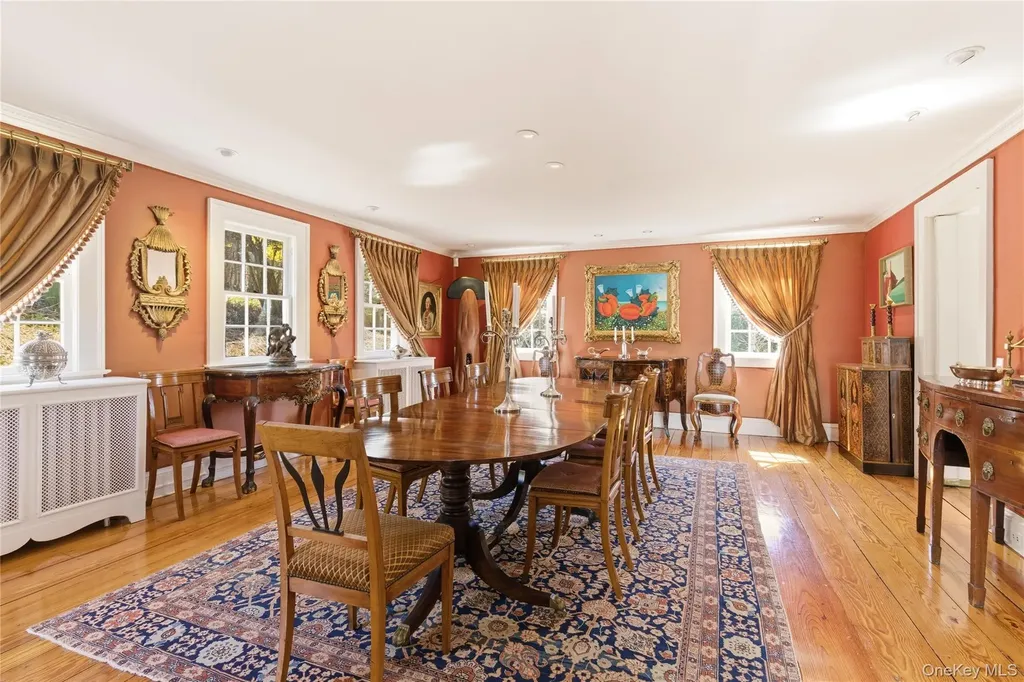80 Shore Road Cold Spring Harbor NY 11724