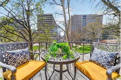 20 N Broadway White Plains NY 10601