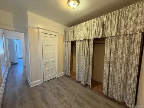 31 Garfield Street Yonkers NY 10701