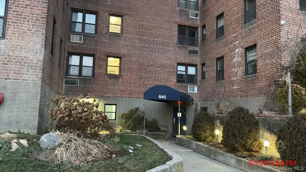 640 Pelham Road New Rochelle NY 10805