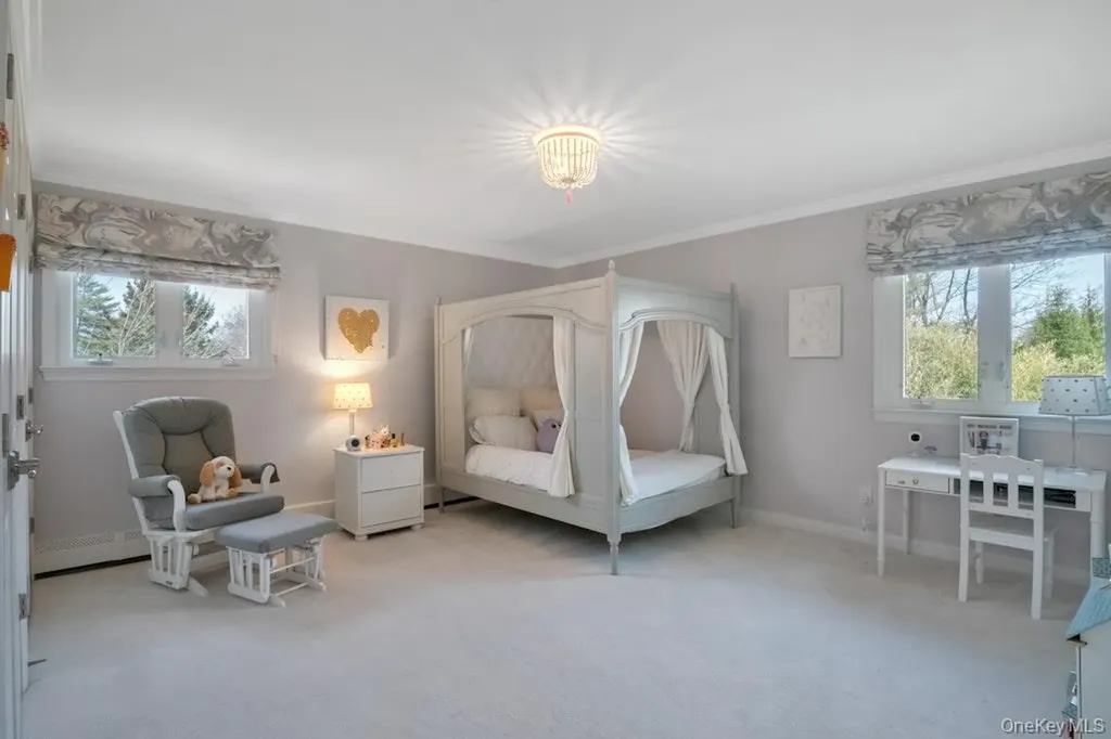 21 Elmridge Drive Scarsdale NY 10583