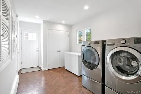 21 Elmridge Drive Scarsdale NY 10583
