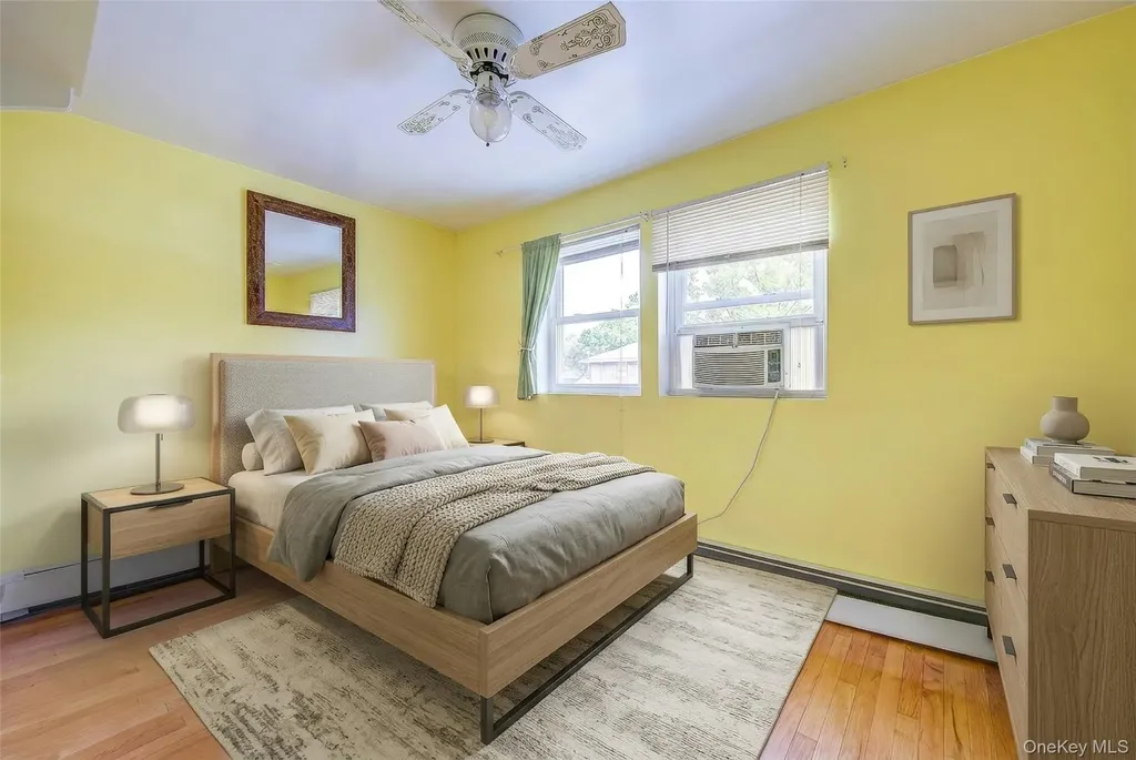 50 Gleaner Lane Levittown NY 11756
