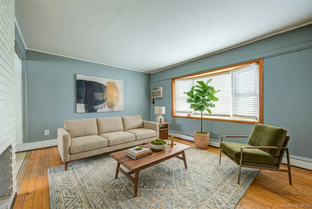 50 Gleaner Lane Levittown NY 11756