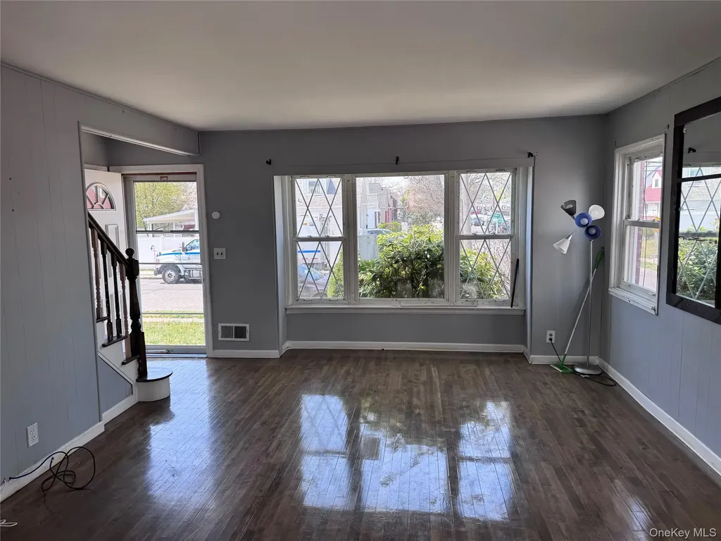 21 Boden Avenue Valley Stream NY 11580