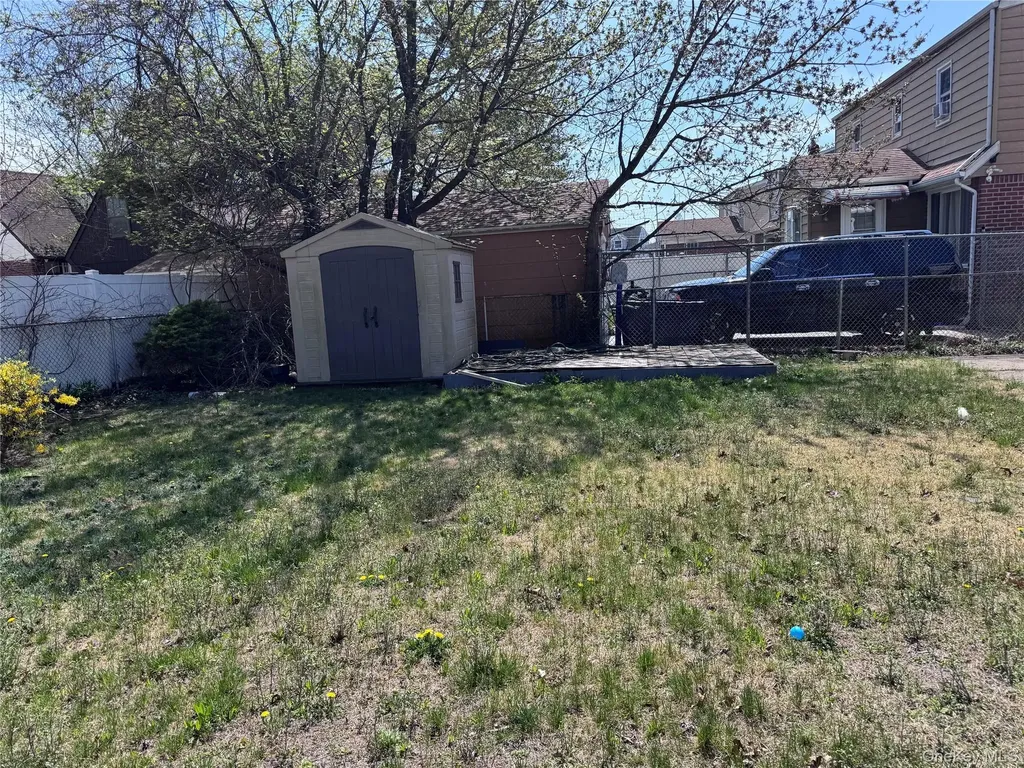 21 Boden Avenue Valley Stream NY 11580