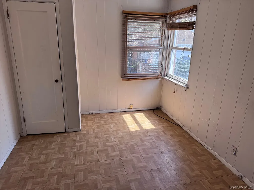 21 Boden Avenue Valley Stream NY 11580