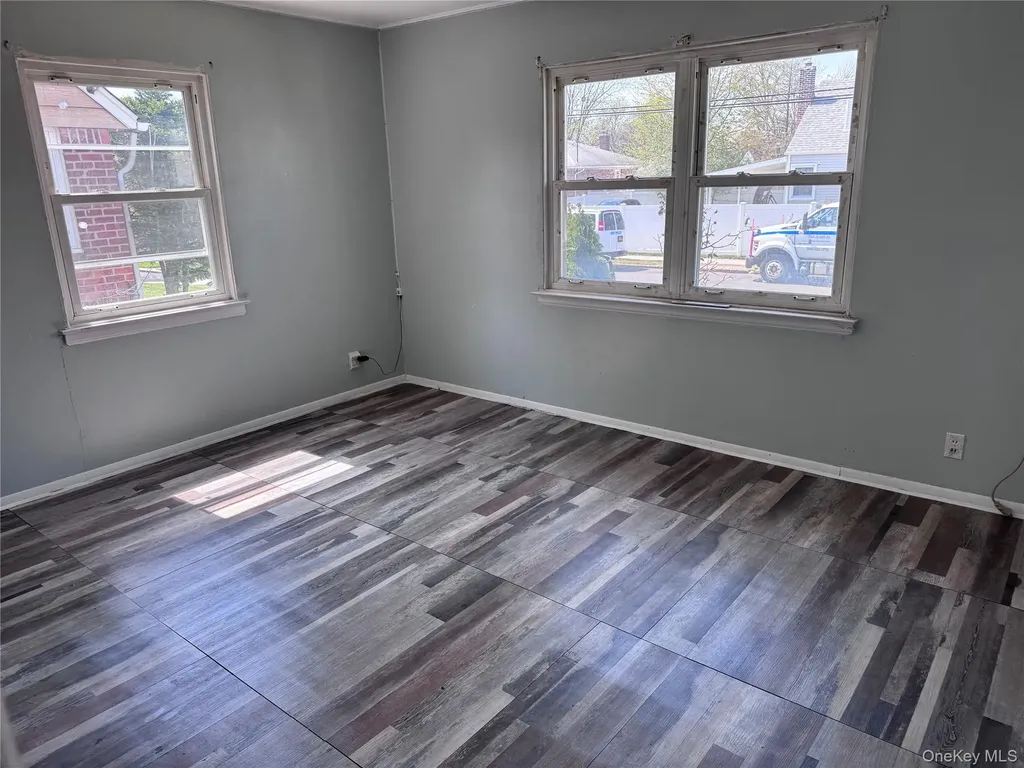 21 Boden Avenue Valley Stream NY 11580