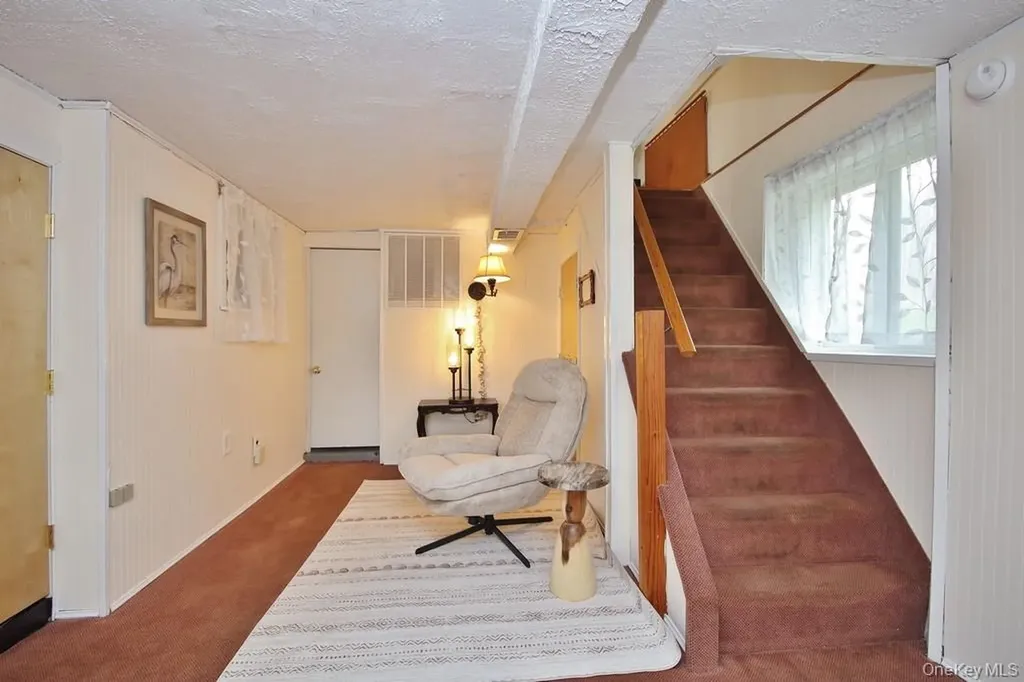 117 W Mombasha Road Monroe NY 10950