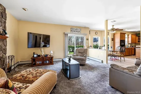 20 Ricky Road Manorville NY 11949