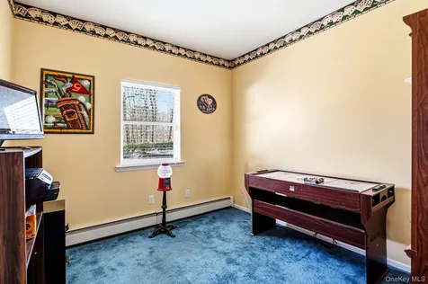 20 Ricky Road Manorville NY 11949
