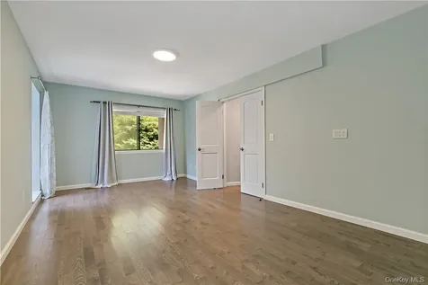 343 N Greeley Avenue Chappaqua NY 10514