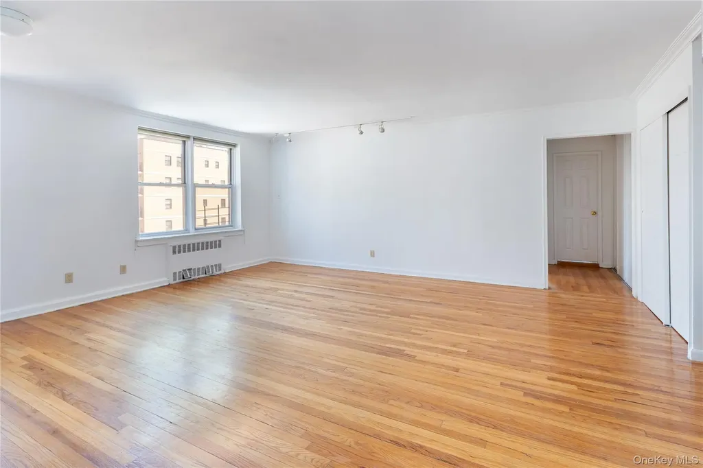 6505 Yellowstone Boulevard Forest Hills NY 11375