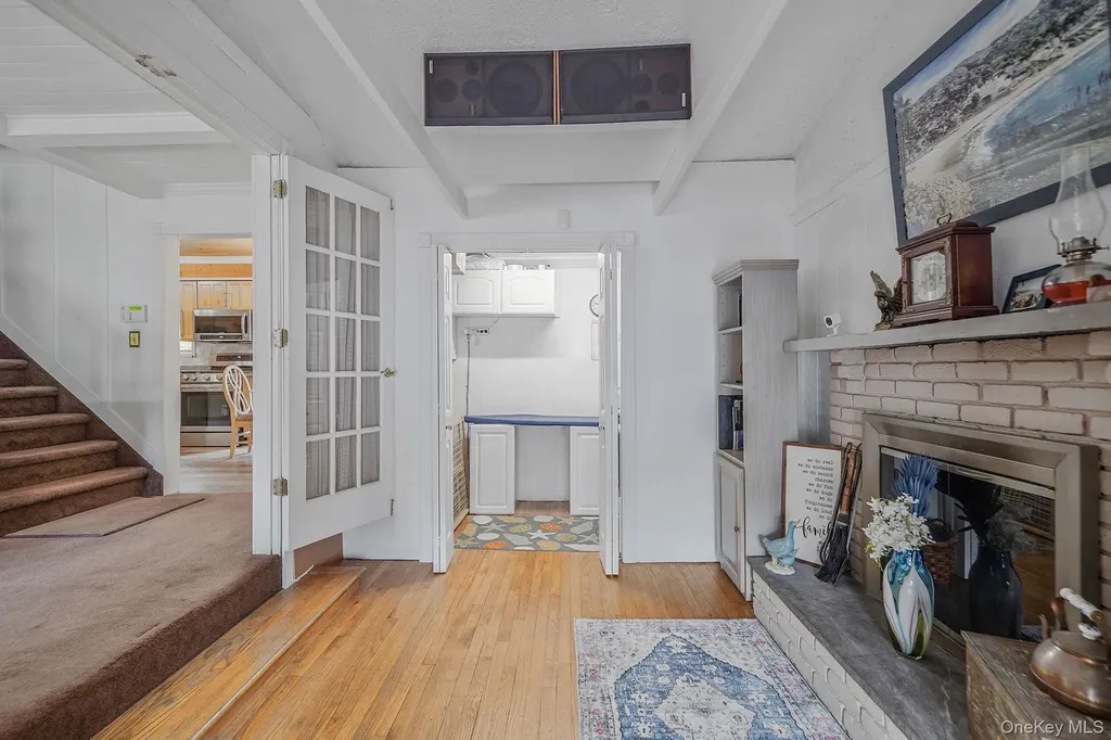 19 Laurel Street Centereach NY 11720