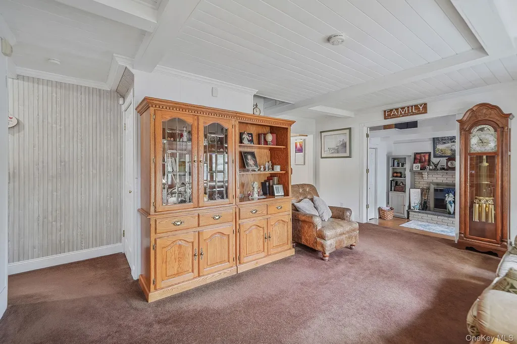 19 Laurel Street Centereach NY 11720