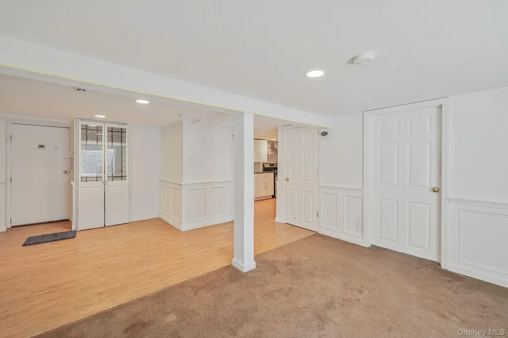 19 Laurel Street Centereach NY 11720