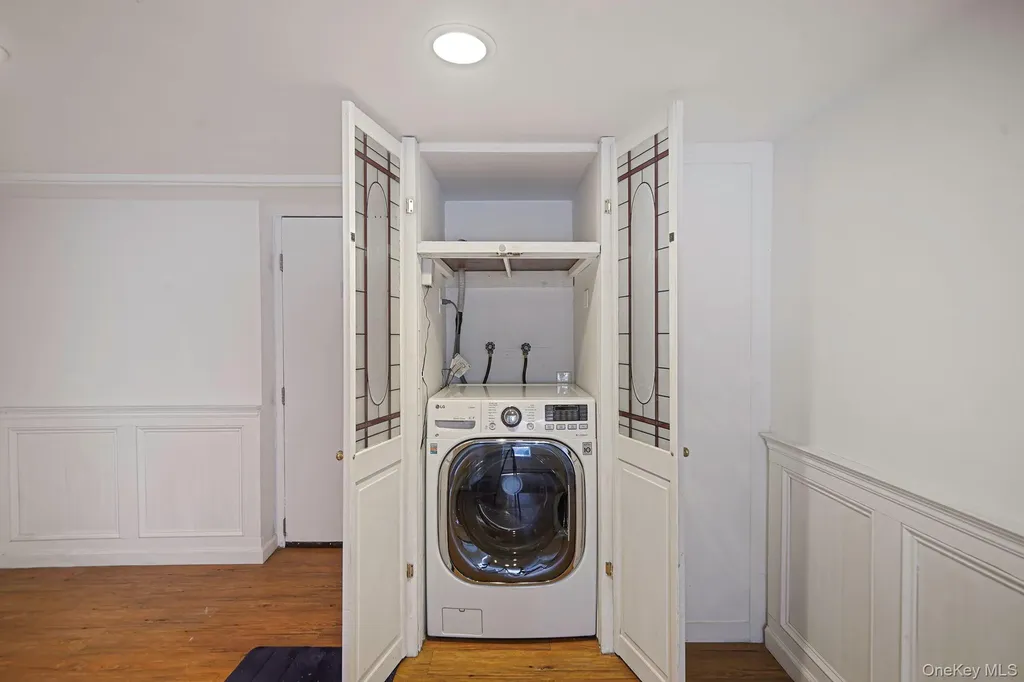 19 Laurel Street Centereach NY 11720