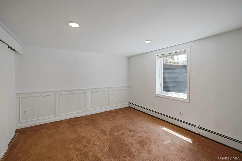 19 Laurel Street Centereach NY 11720