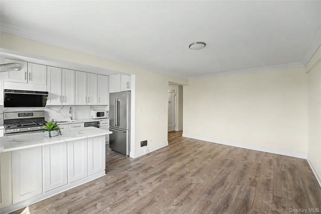 14137 79th Avenue Flushing NY 11367