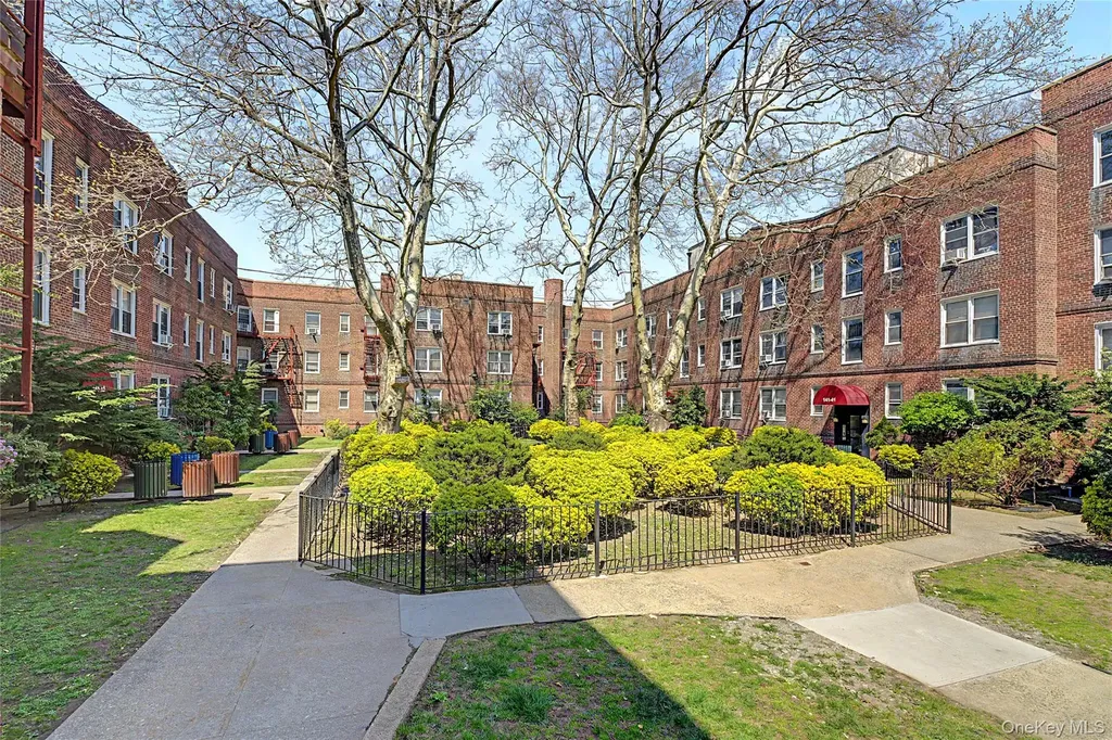 14137 79th Avenue Flushing NY 11367